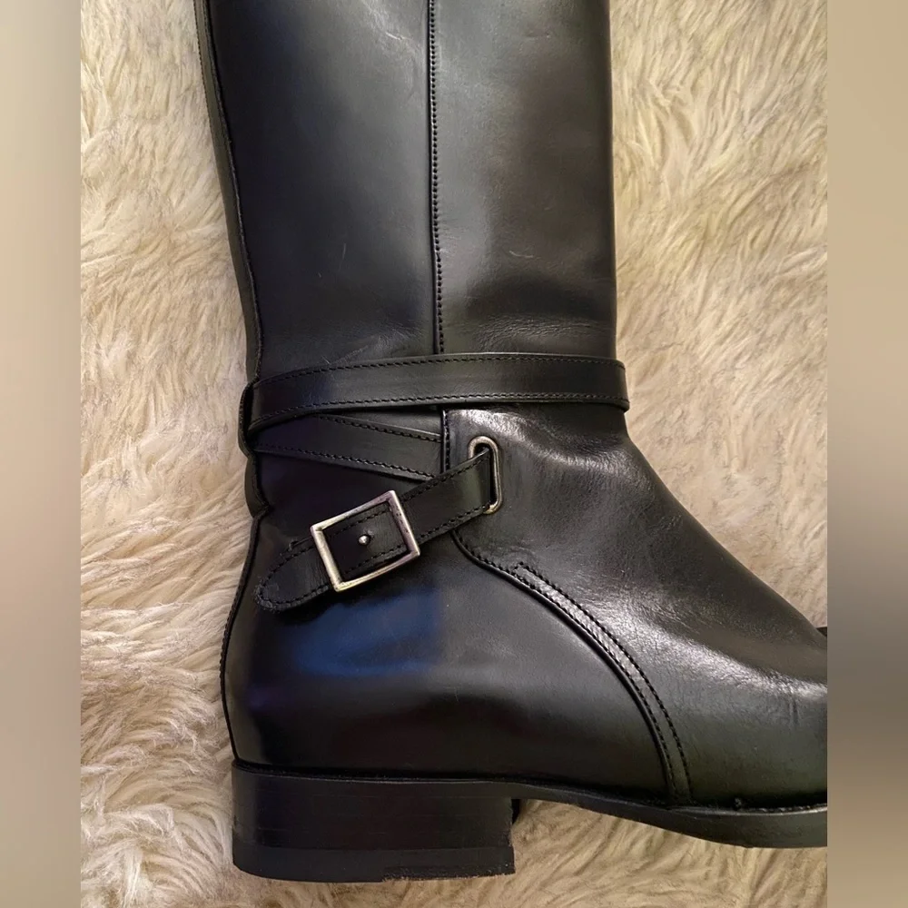 Frye beautiful very